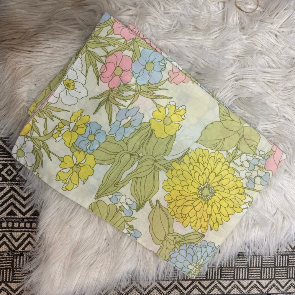 Vintage Cannon 1960s Floral Print‎ Regular Pillow Cases Set of 2